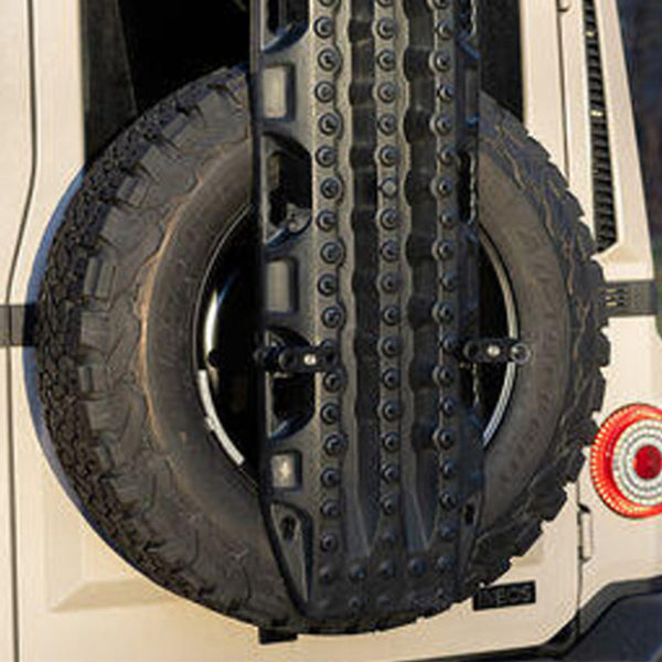 Maxtrax Spare Tire Mounting Kit [GP Factor]